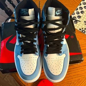 Jordan 1 unc deadstock willing to negotiate price a little